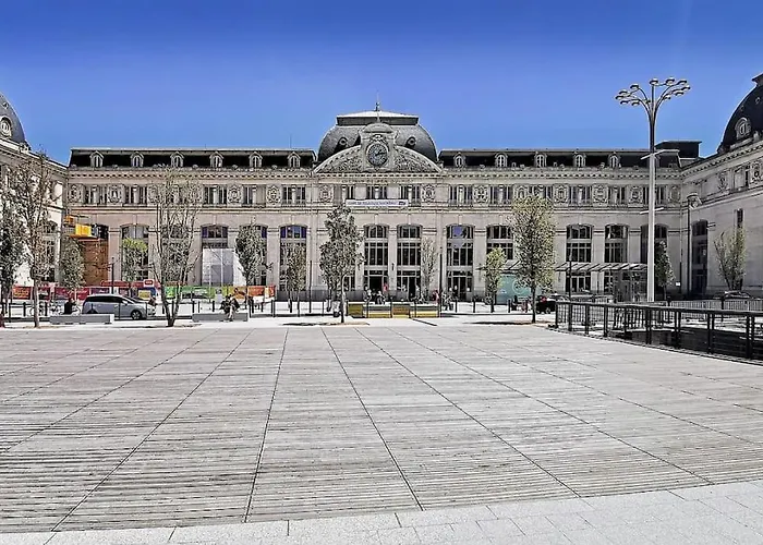 La Lumiere Du Midi-oncopole A 5 Minutes-clim