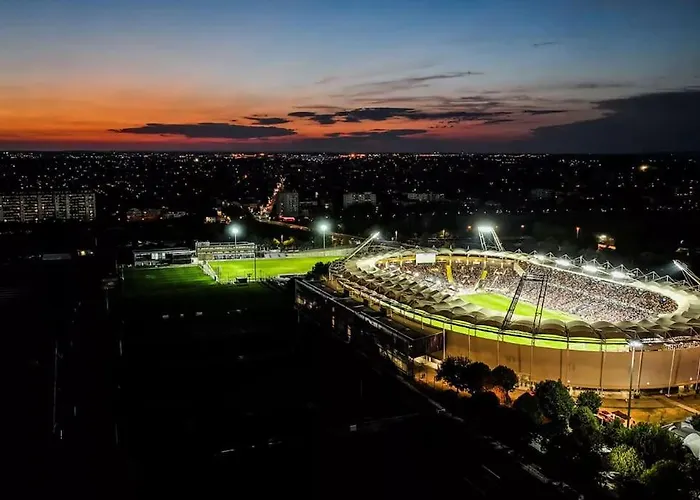 La Lumiere Du Midi-oncopole A 5 Minutes-clim